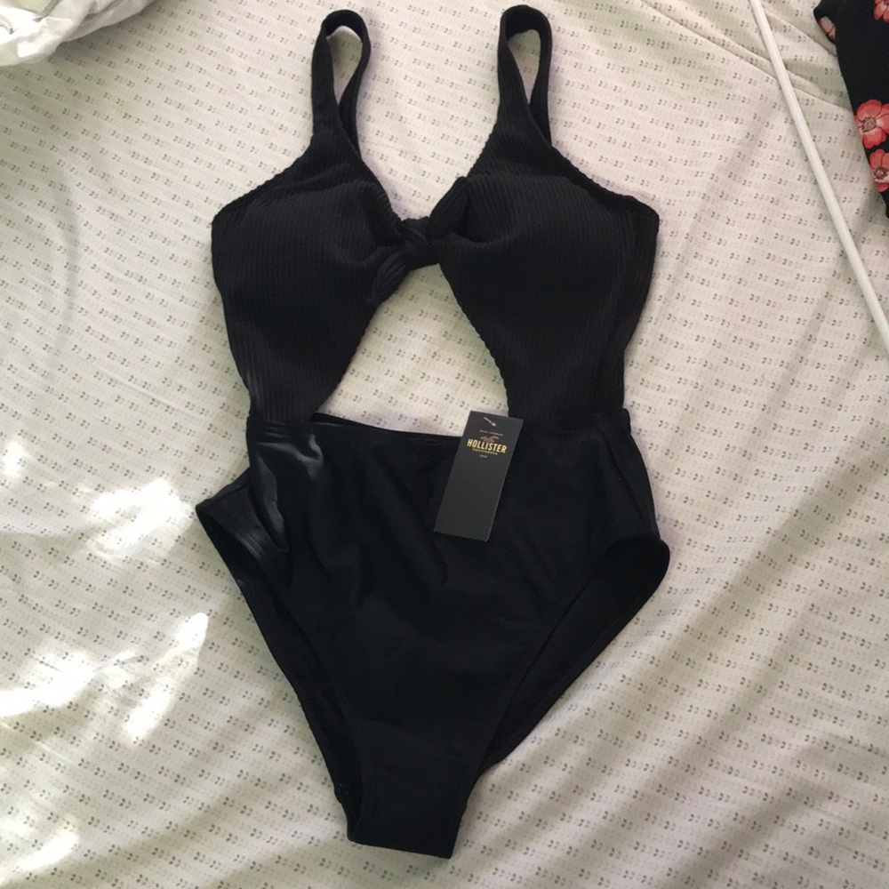 Brand new! Hollister OnePiece Bathing Suit Size XS